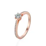 Pierścionek z różowego złota z diamentami